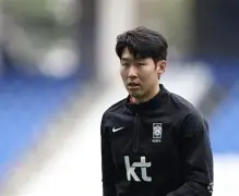 雷火体育app -关于托特纳姆内部会议纪要流出——冲刺阶段临场应变,英超使命明确,阵容厚度经受考验的信息