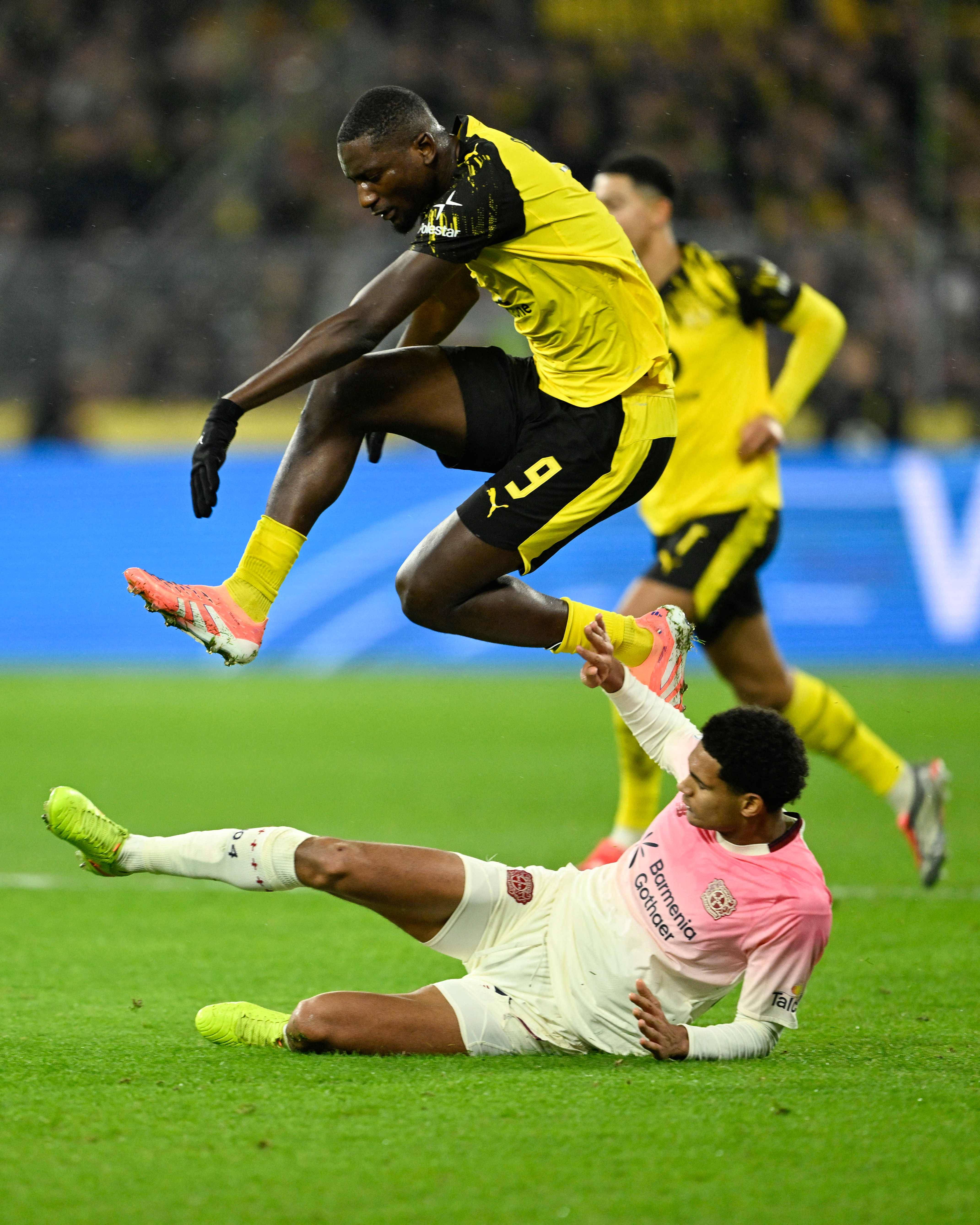 雷火竞技 -曼联创耻辱纪录